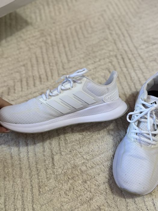 Дамски/Детски маратонки Adidas - Изключително леки, Мрежа, Размер 40