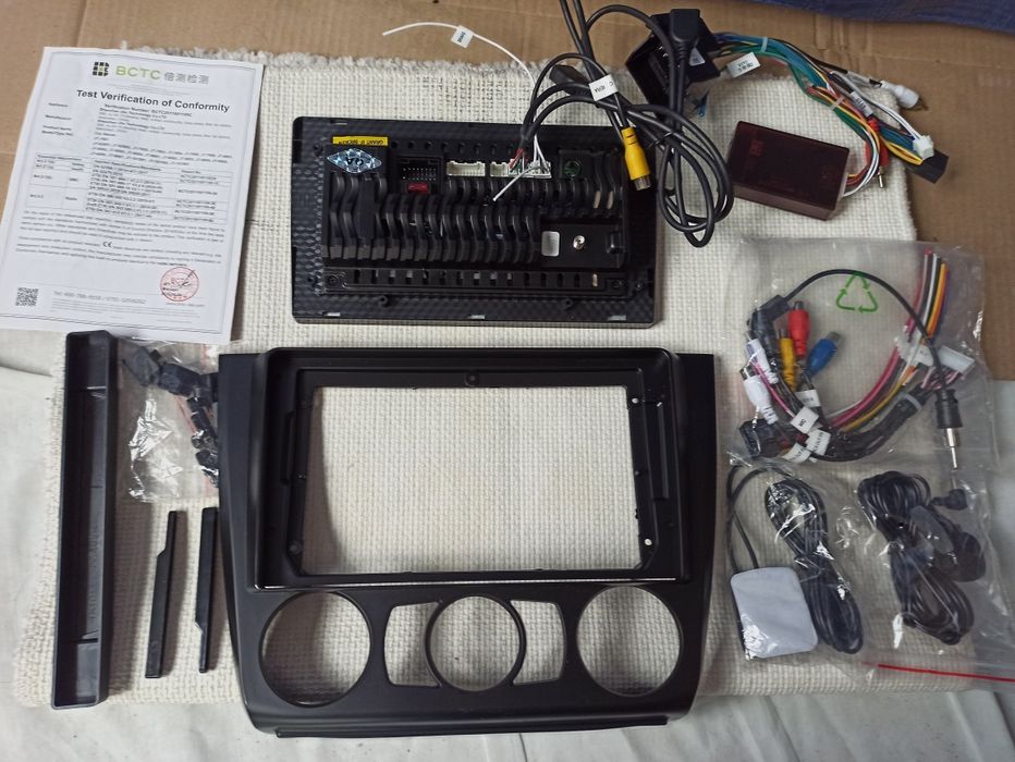 Navigatie Dedicata Bmw Seria 1 E82/E88/E81/E87 (2004-2012),