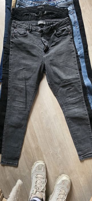 12 perechi de jeans , H& M , Terranova etc