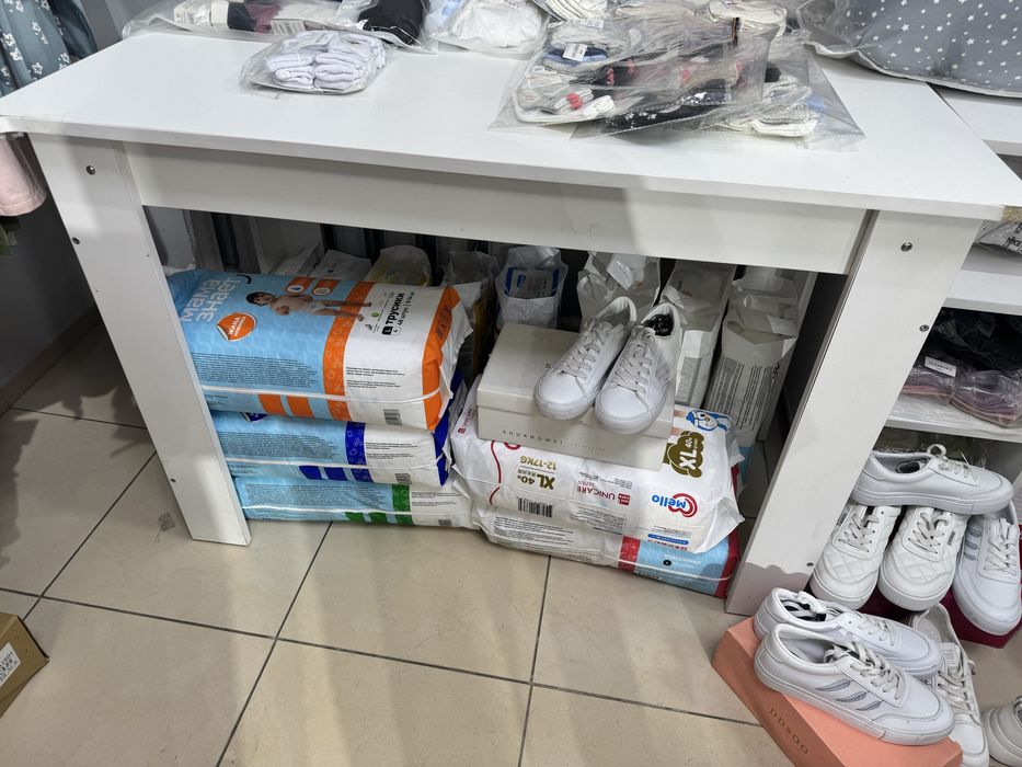 Стол письменный/кухонный