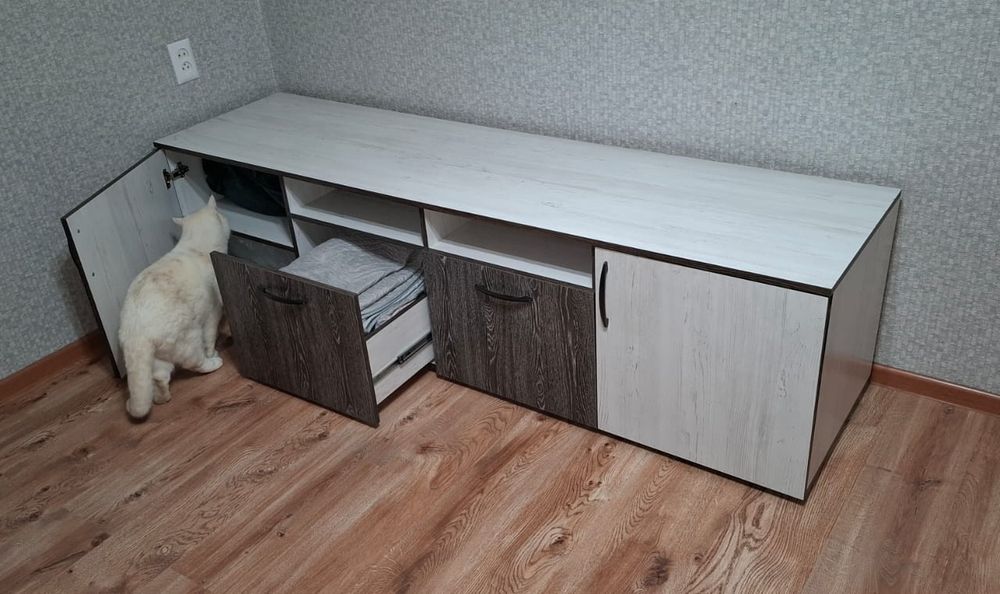 Тумба под телевизор