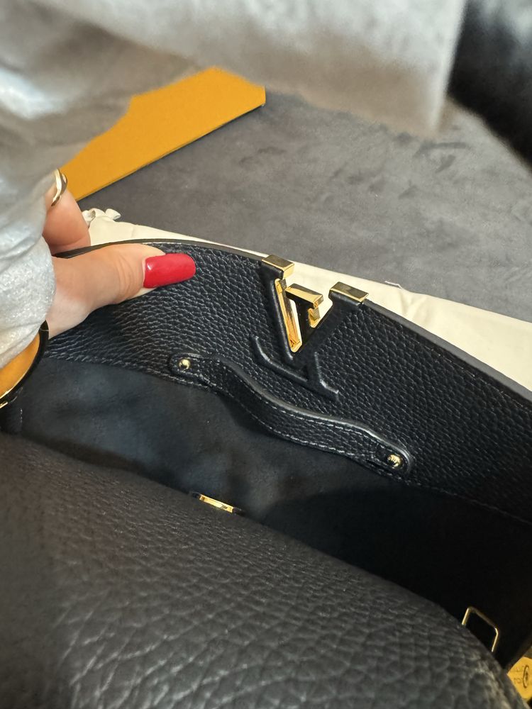 Poseta LV Louis Vuitton Capucines - 27cm/piele natur/premium full box