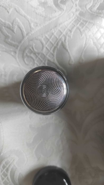 Машинка за почистване на мъх от дрехи за деликатни материи