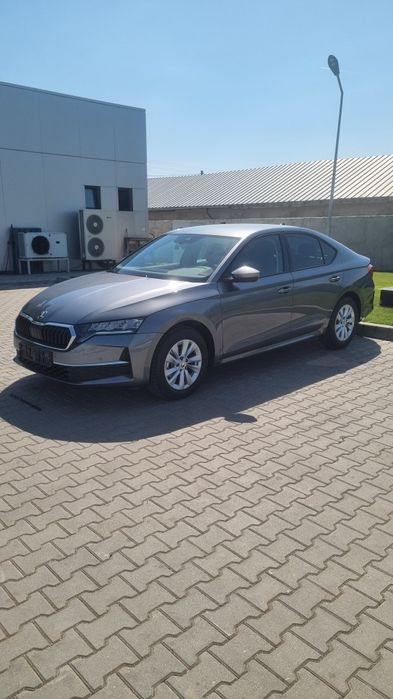 Skoda octavia 1.5 Mhev 150cp 2025