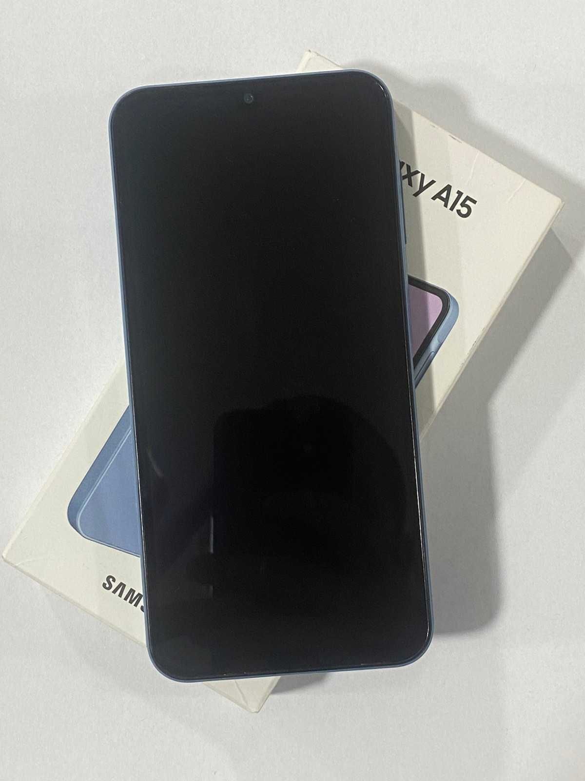 Продавам Samsung galaxy A15 с гаранция 36м