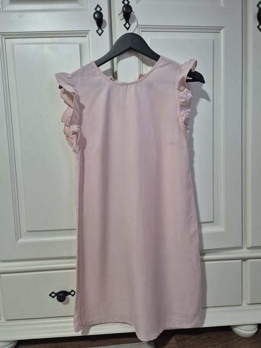 Rochie lejera cu volanase  MOHITO  roz pudra si Salopeta scurta