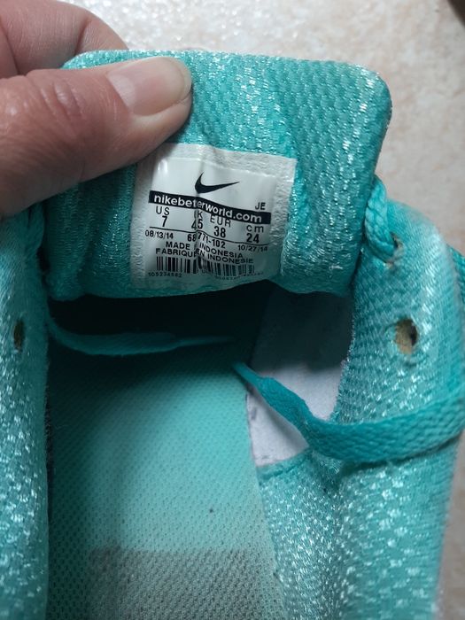 Adidasi nike femei 37