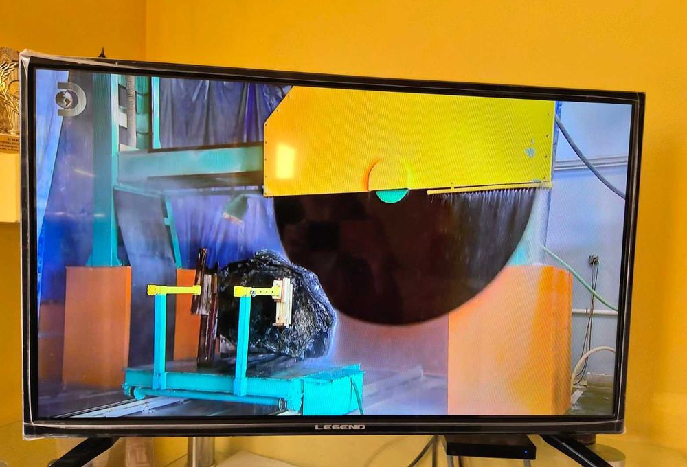 Телевизор Legend 32 инча