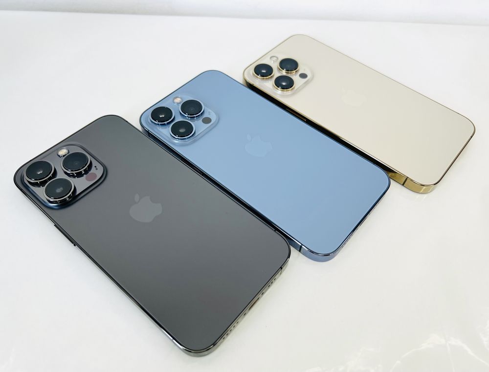 Apple iPhone 13 Pro 256GB Graphite / Blue / Gold Отличен! Гаранция!