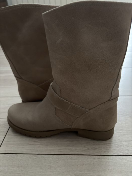 Gheata dama din piele