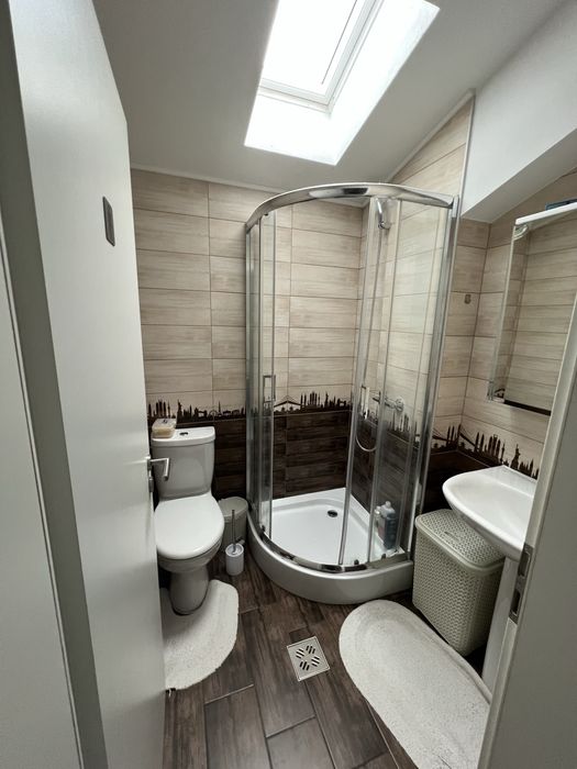 Apartament 3 camere, 2 bai, balcon inchis, parcare, Sanpetru Residence