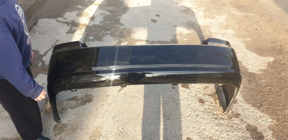 Продам задный бампер от жентра 2025