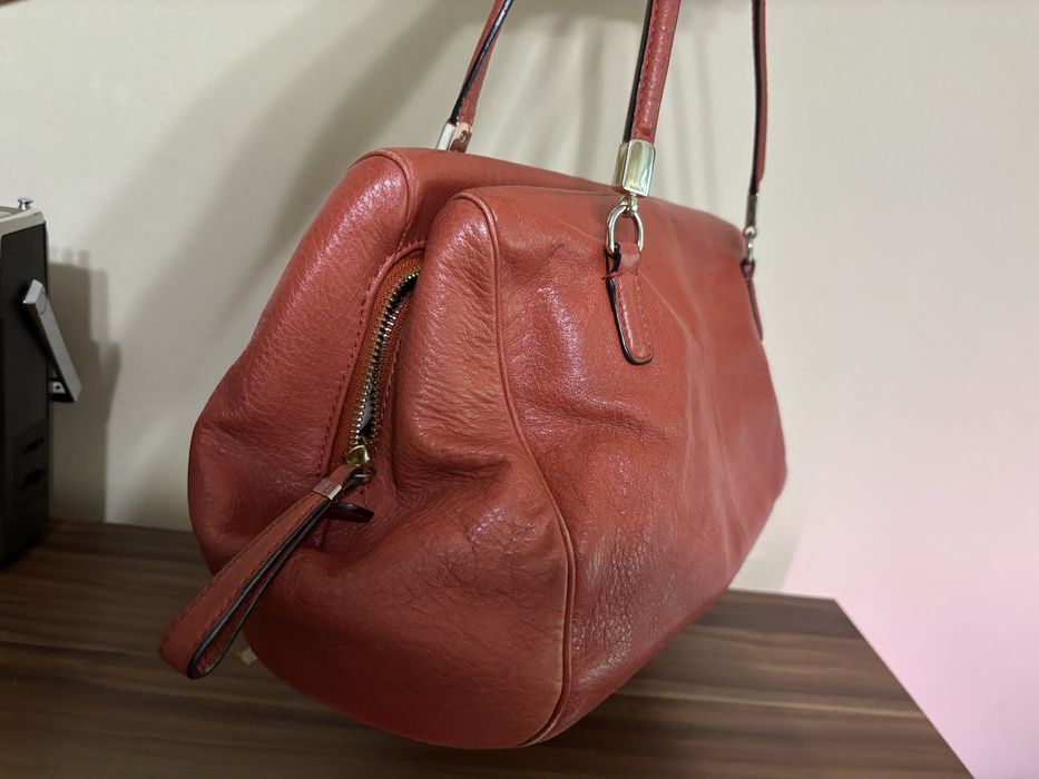 Чанта Coach с касова бележка и сертификат