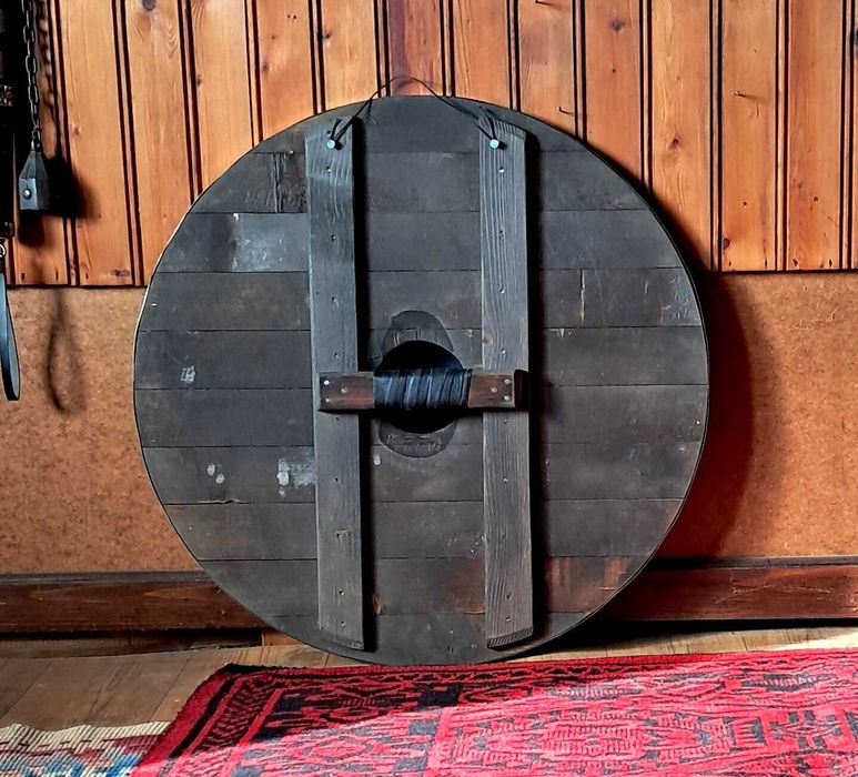 Нормандски щит-дървен