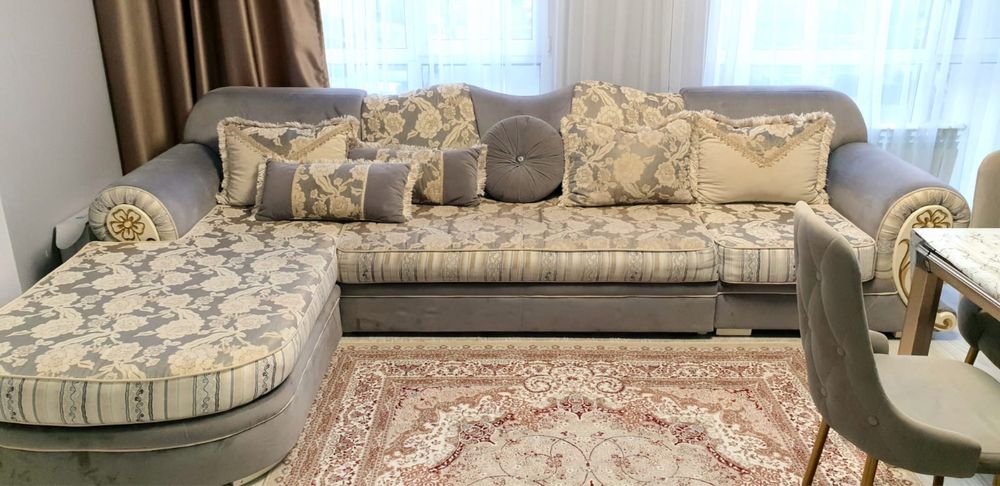 Продам диван в отличном состоянии