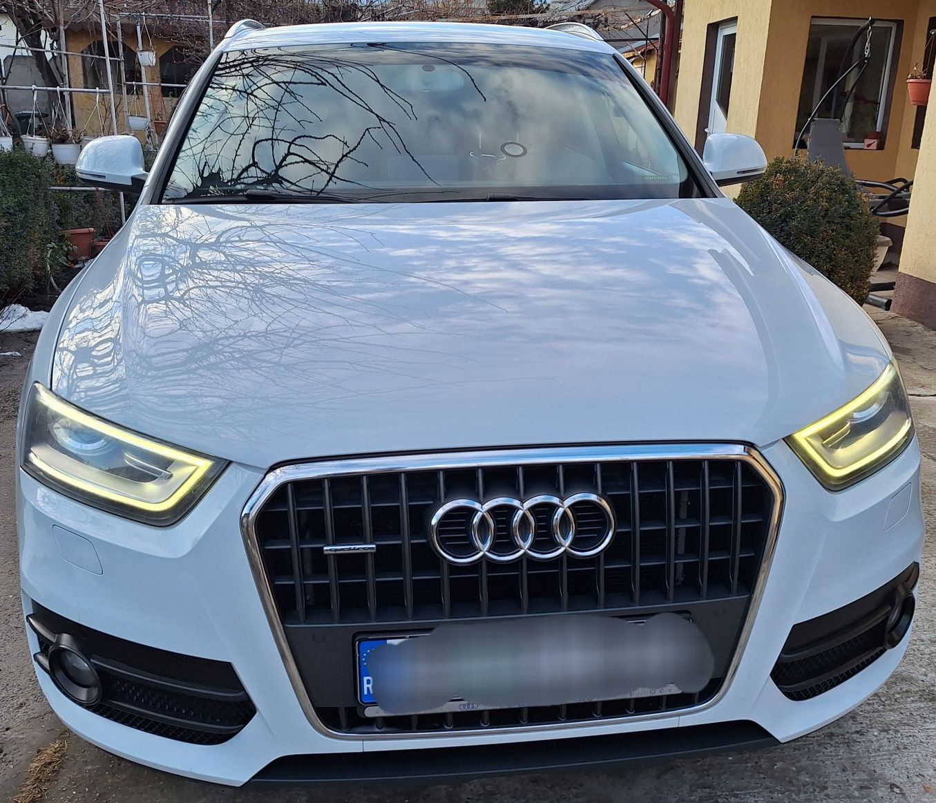 Vând Audi Q3 2.0 TDI 177cp