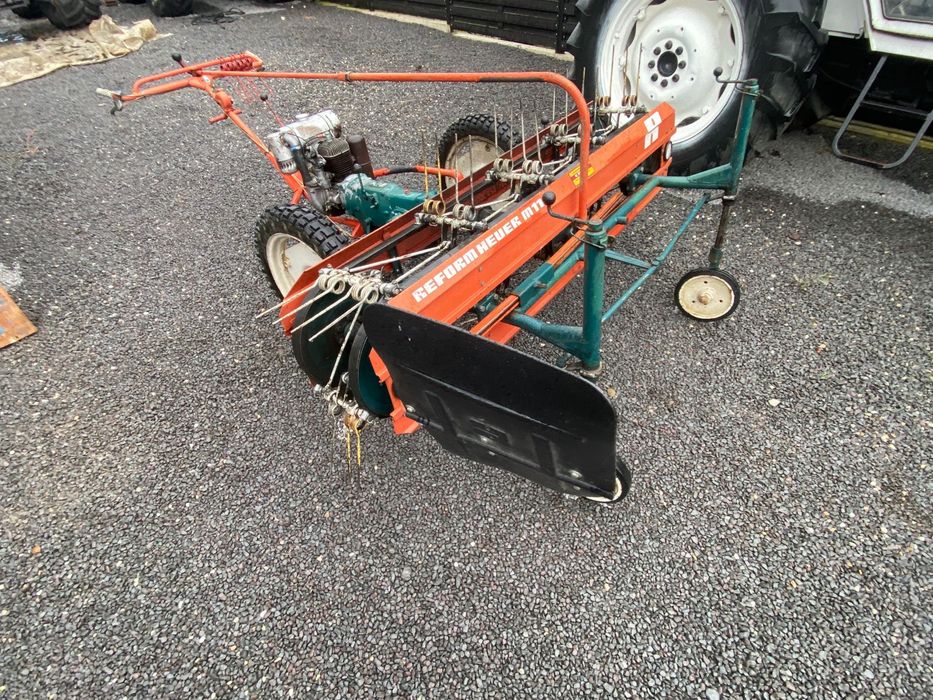 Grebla pe curele cu motor