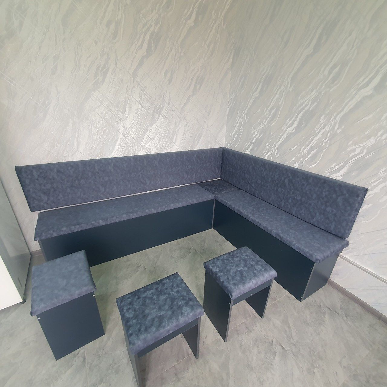 Qarshi ugalok mebel