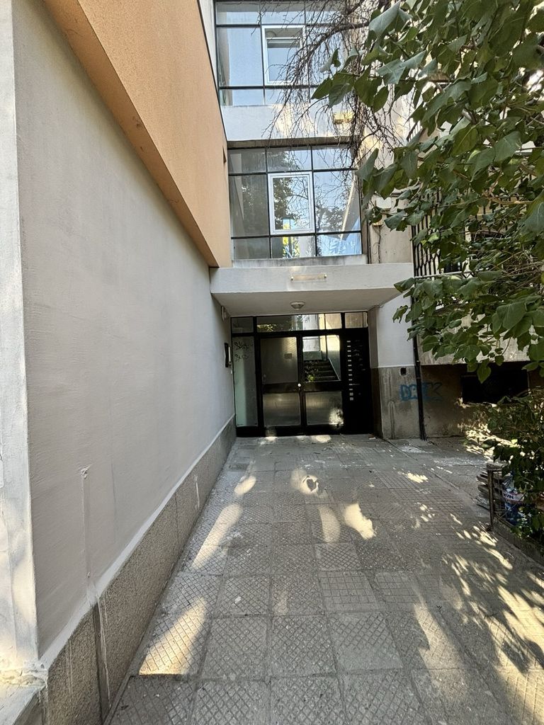 Продава се Тристаен апартамент в Пловдив, Мараша - 75 кв.м за 2067 €/кв.м - Снимка #13