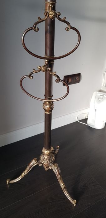 Suport din bronz pentru baie