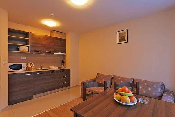 Дава се под наем Едностаен апартамент в Банско - 35 кв.м за 255 € - Снимка #1