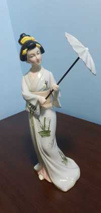 Порцеланова статуетка на гейша