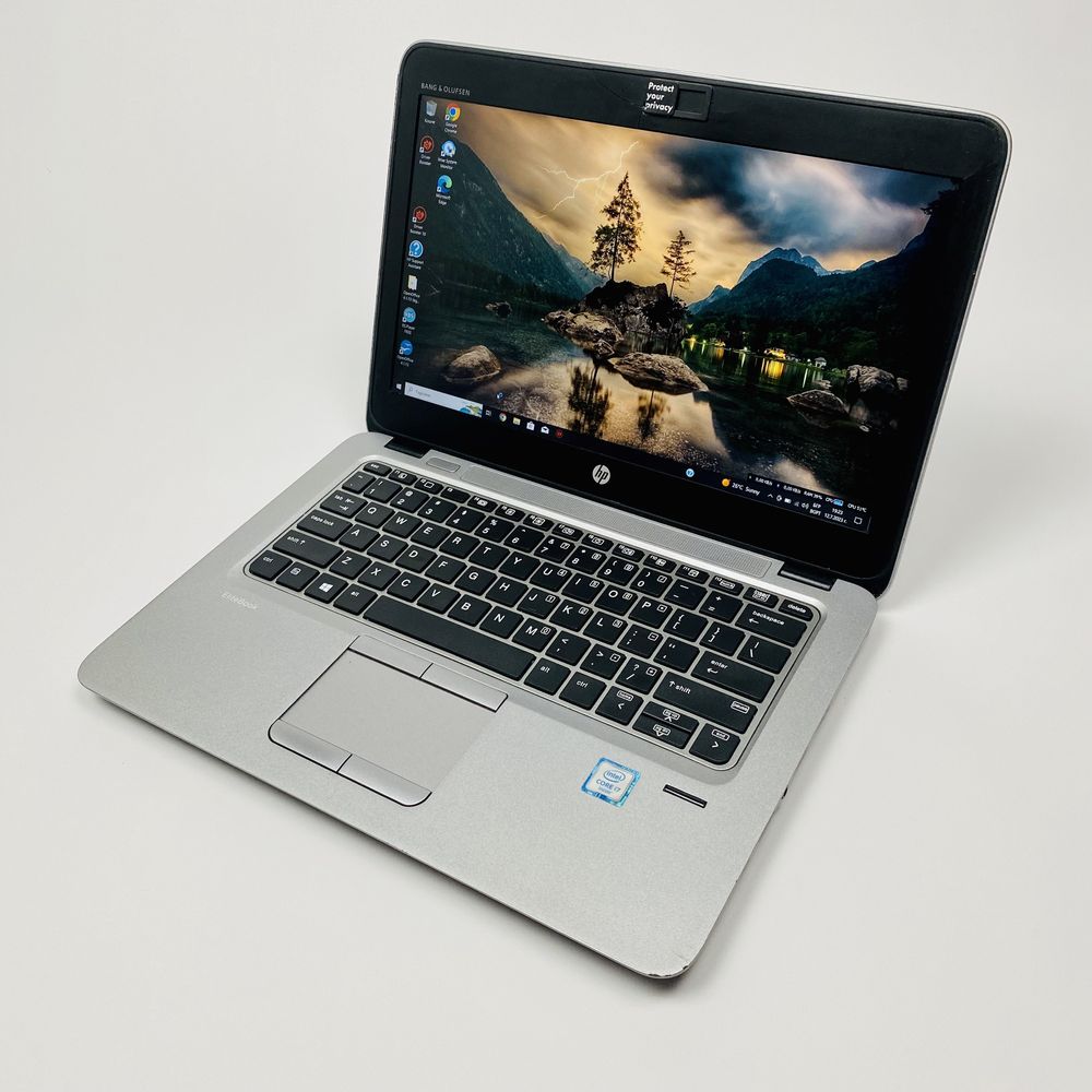 HP EliteBook 820 G3/i7-6500U/256GB SSD NVMe/8GB RAM/1920x1080p FHD