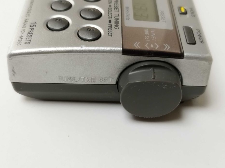 Radio Sony ICF-M260 digital AM/FM Portabil