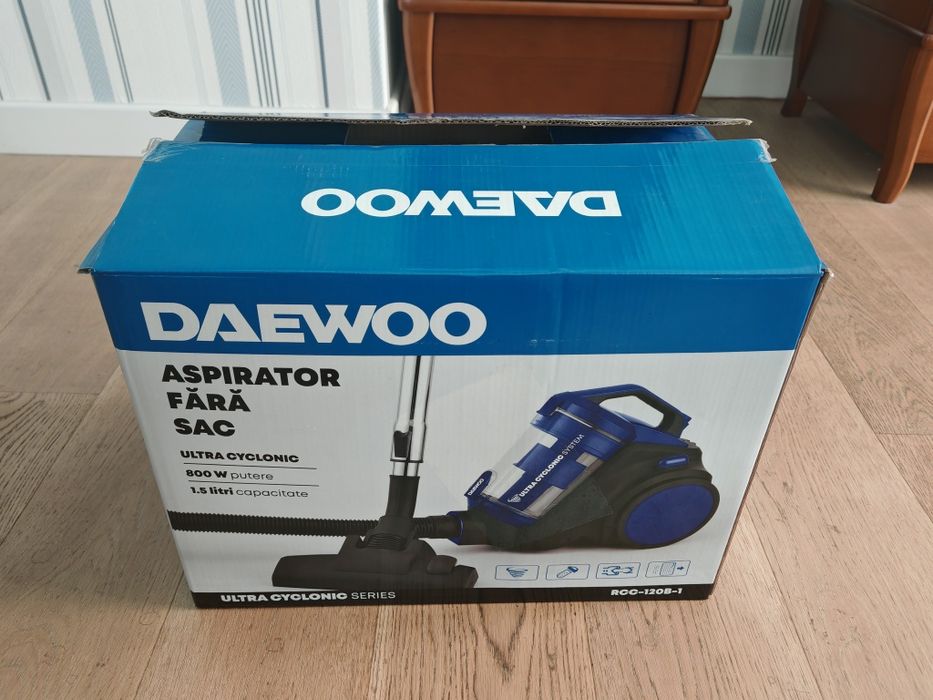 Aspirator fără sac Daewoo
