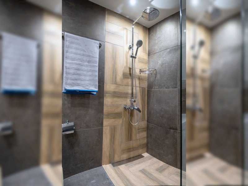 Дава се под наем Двустаен апартамент в Бургас, Лазур - 60 кв.м за 425 € - Снимка #4