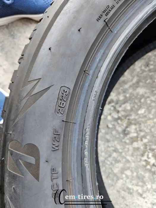 SET 2 Anvelope Iarna 205/60 R17 BRIDGESTONE Blizzak LM005 93H