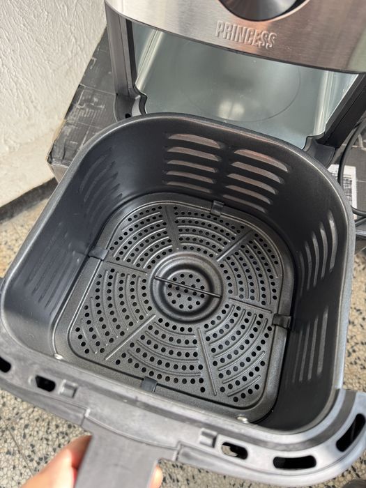 Фритюрник с Горещ Въздух Princess 01/182033/01/001, Еър Фрайер!