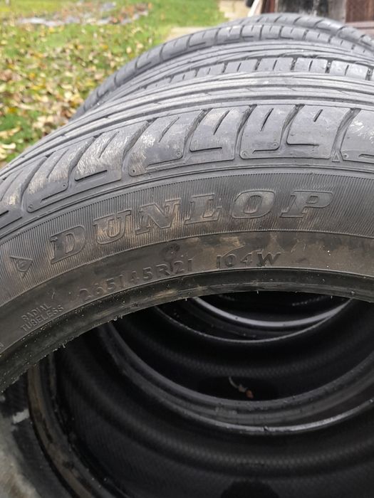 Гуми Дънлоп, Пирели