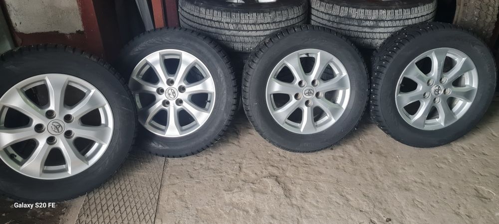 Диски с Резиной на Тойоту камри