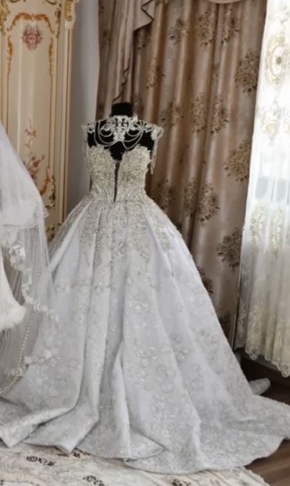 Rochie de Mireasa Queen Imperial