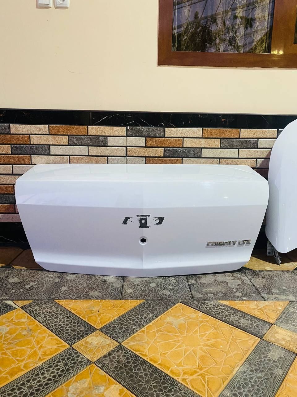 Cobalt kapot bagaj radnoy