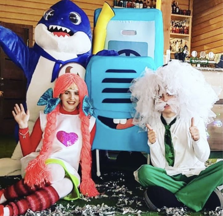 Продаю костюмы аниматоры , ростовые куклы