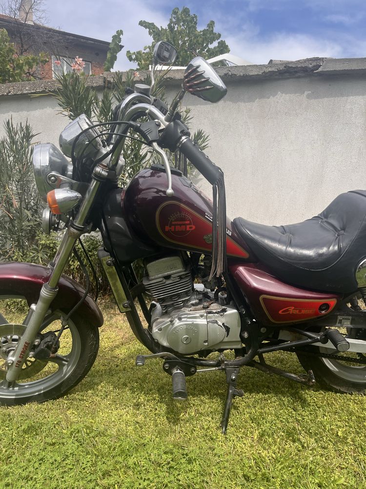 Hyosung Aquila GV125S