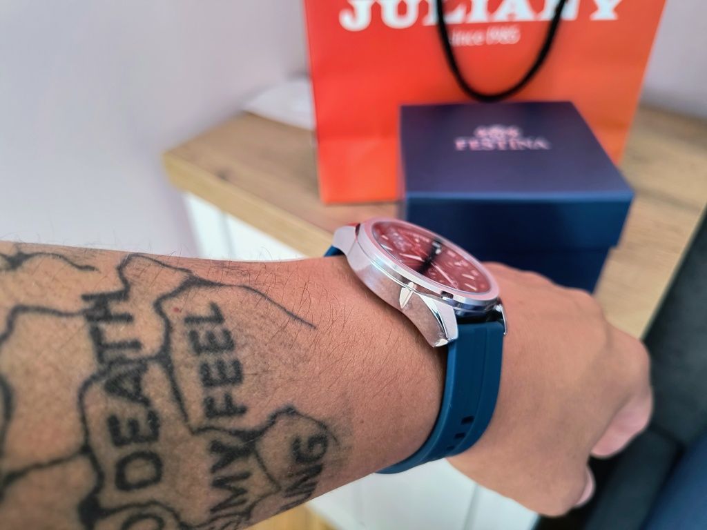 Оригинален часовник Festina.Гаранция