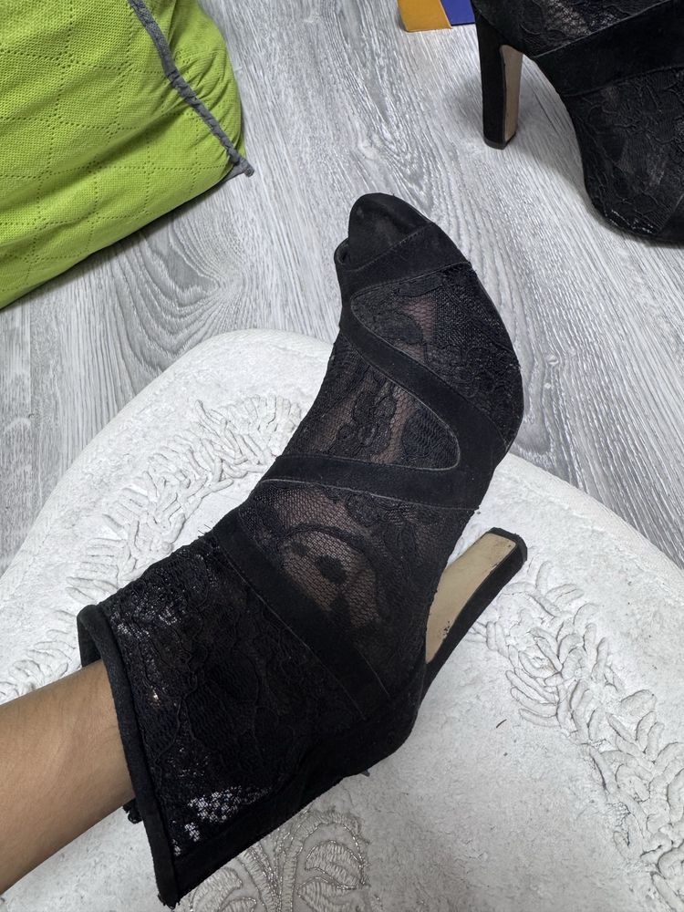 Ayollar oyoq kiymi Turkiya 37 razmer