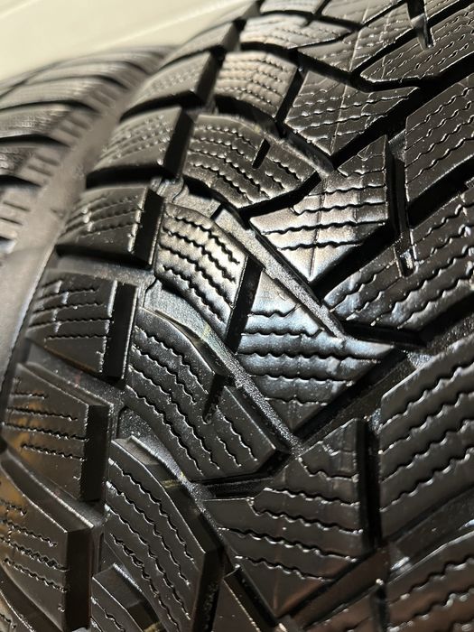 Set 2 anvelope iarna Dunlop SP Winter Sport 225 50 R 17 M+S DOT 4622