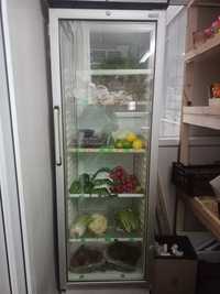 Витрины холодильник