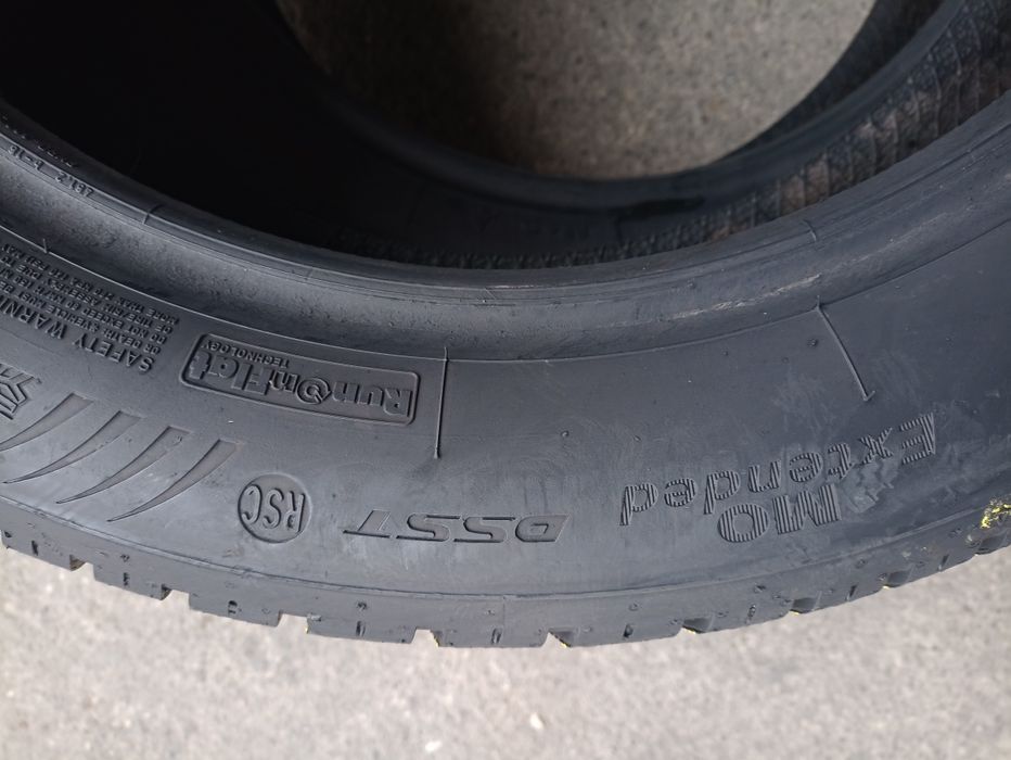 4 anvelope Runflat de iarna ca noi Dunlop 215/55 R18 dot 1119/2517
