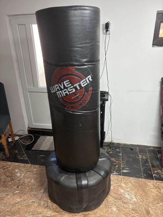 Sac de box cu suport stabil