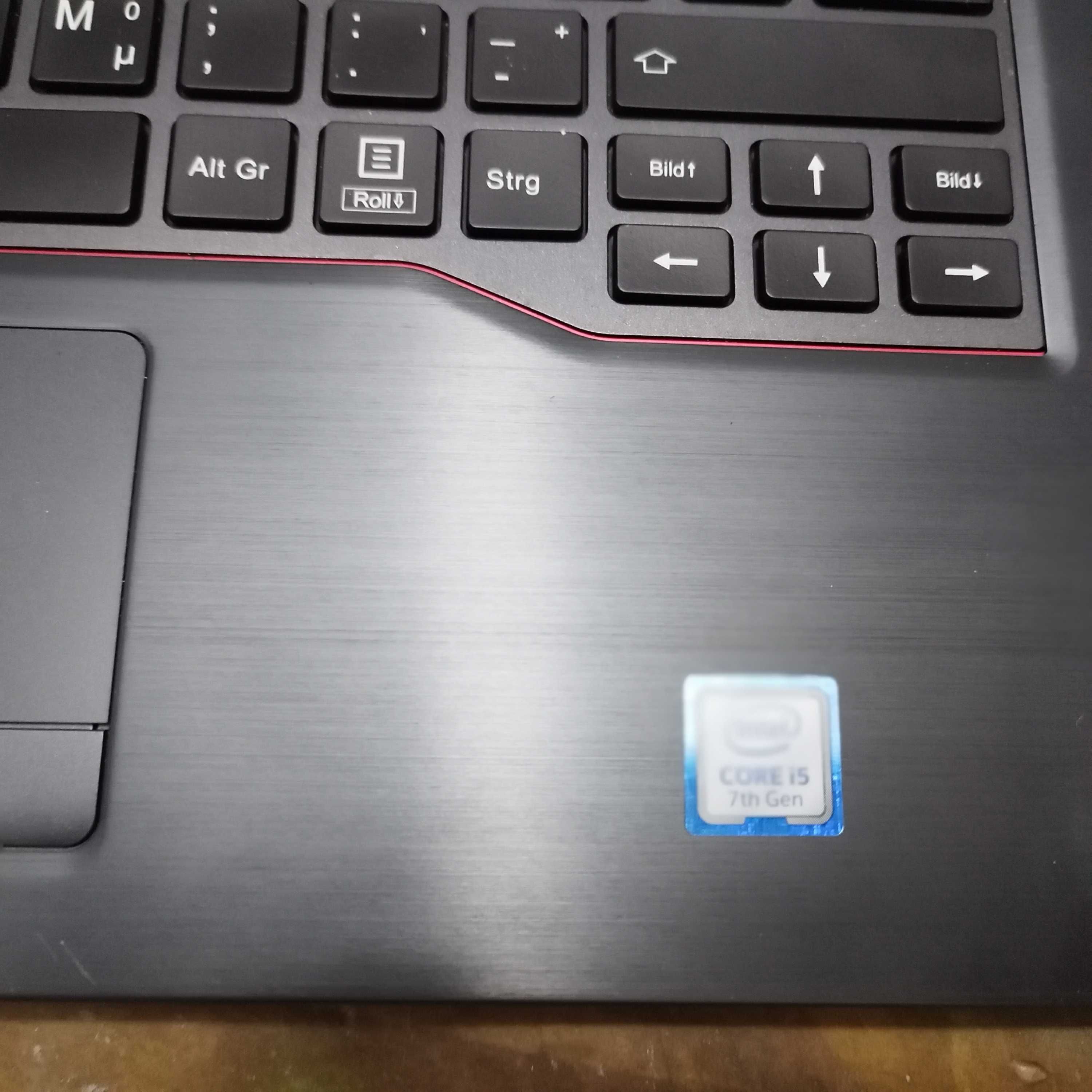 Dezmembrez Fujitsu Lifebook U748