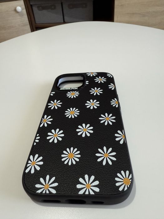Husa MobilFox Iphone 15 Foarte putin folosita
