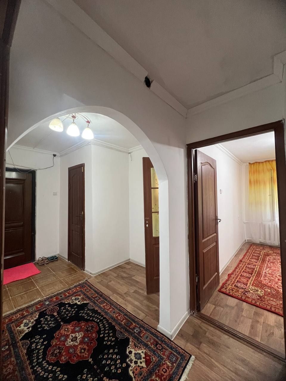 Түркістан, 1-мкр, 48 дом, 2-бөлмелі пәтер сатылады. 2-к кв продаётся
