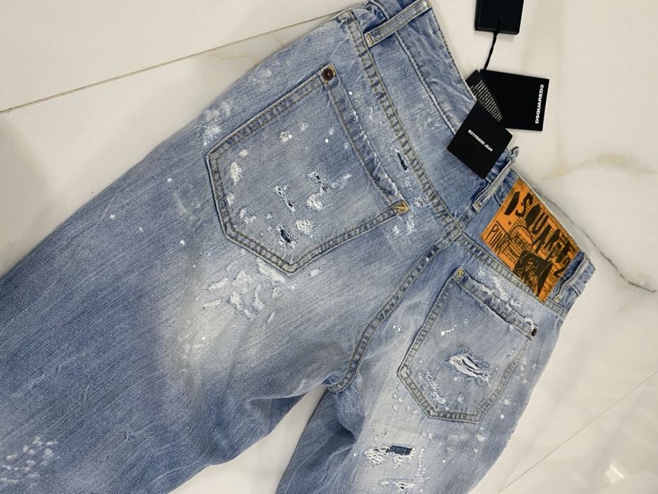 Vand blugi/jeans dsquared2 originali noi mas 40