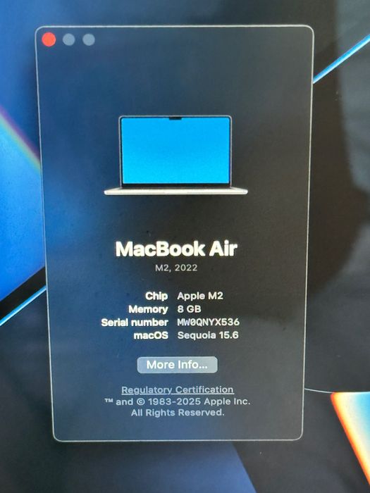 Macbook Air M2, 256/8 gb в перфектно състояние