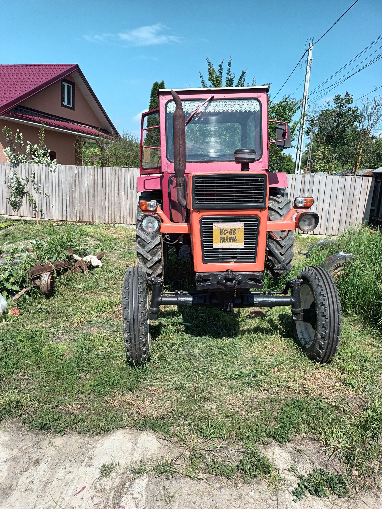 Tractor plug și semanatoare